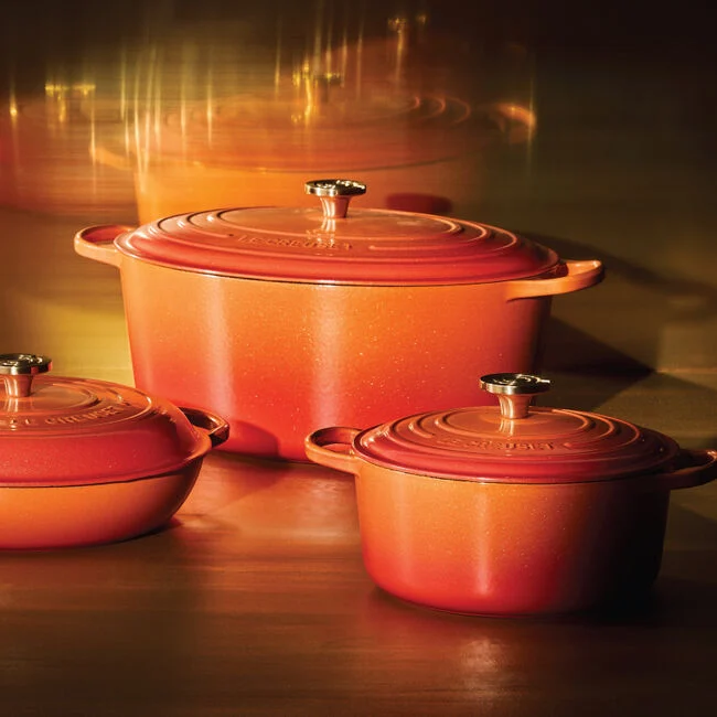 Signature Oval Dutch Oven with Crucible Knob 11 Signature Oval Dutch Oven with Crucible Knob
